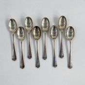 Set of eight late 20th century silver teaspoons, Sheffield 1993, maker United Cutlers Ltd., and
