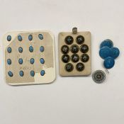 Set of Edwardian dress studs reverse painted under glass, with gold-coloured mounts, a set of