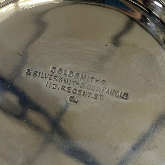 Early 20th century silver two-handled christening mug, initialled and dated December 27th 1900, - Image 3 of 4