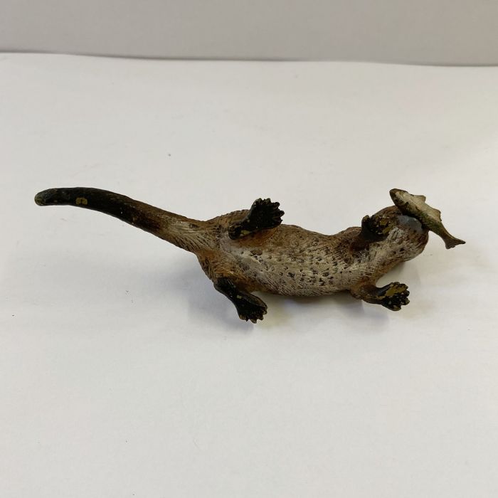 Austrian cold painted bronze model of an otter holding a fish in its mouth, 10cm long approx. - Image 6 of 6