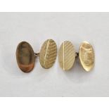 Pair 9ct gold oval and chain-pattern cufflinks with engine-turned decoration, 4.1g approx.