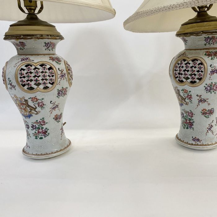 Pair Samson porcelain pseudo Chinese vases fitted as table lamps, each inverse baluster and having - Image 3 of 20