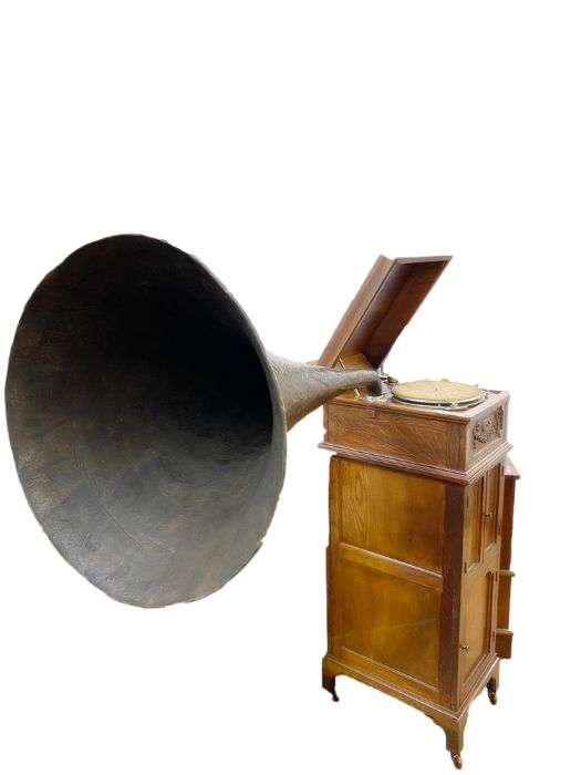 EMG 1927 gramophone with Wilson Panharmonic straight horn, E.M.G soundbox, mounted in an HMV - Image 4 of 36