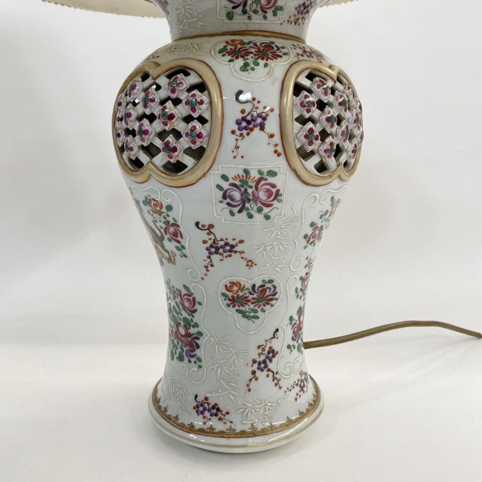 Pair Samson porcelain pseudo Chinese vases fitted as table lamps, each inverse baluster and having - Image 2 of 20