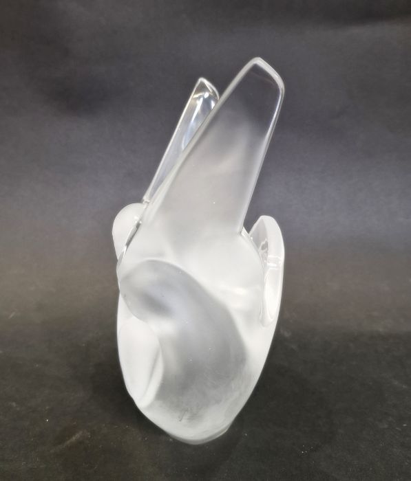 Lalique Sylvie art glass dove vase with etched mark to base, 21cm high (chipped to one side) - Image 2 of 6