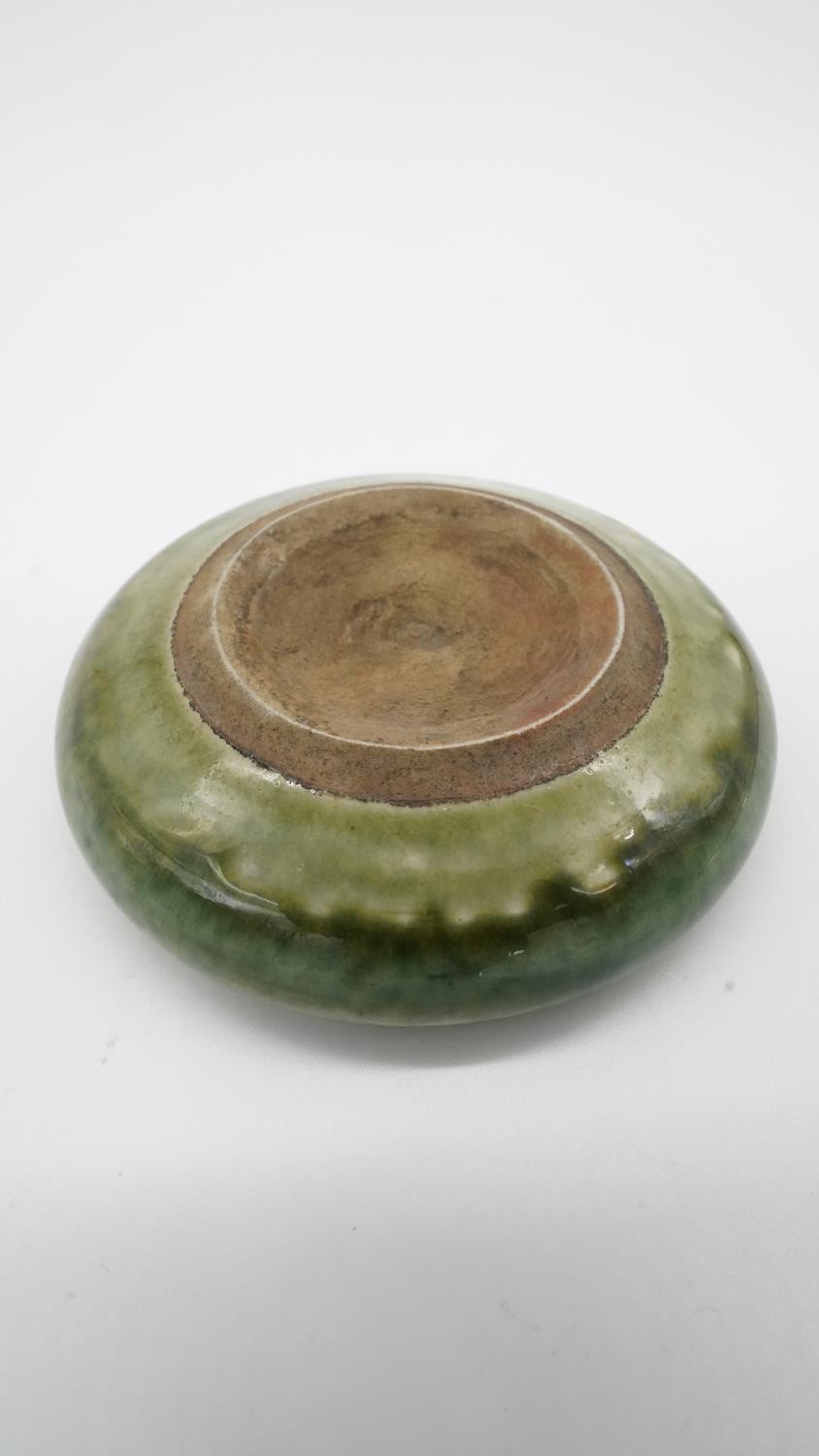 Late Ming-Qing dynasty green glazed bowl with unglazed foot. H.6 W.13 D.13 - Image 3 of 4