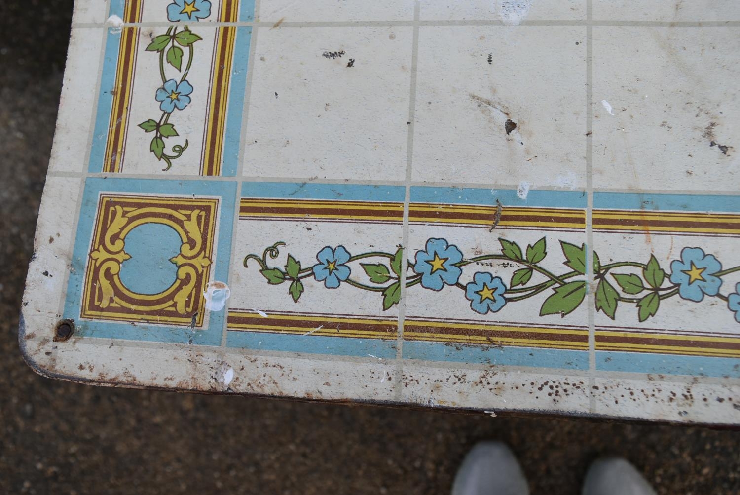 A vintage bamboo conservatory table with faux ceramic tiled top. H.68 W.96 D.66cm - Image 4 of 5