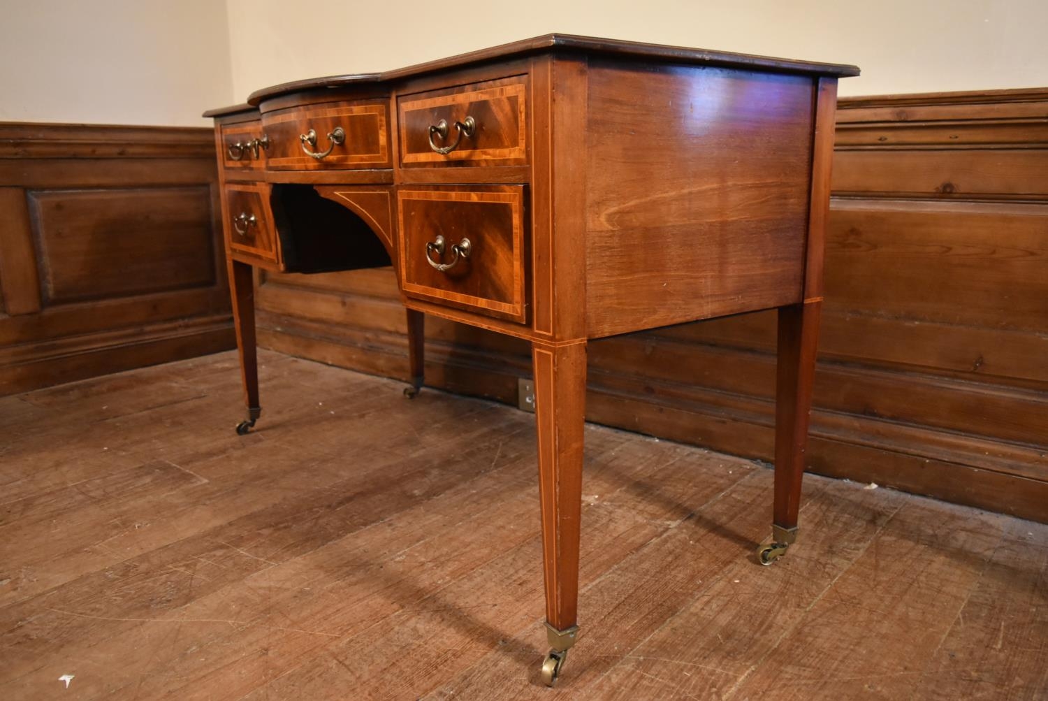 An Edwardian mahogany and satinwood inlaid writing desk with inset gilt tooled leather top raised on - Image 5 of 7