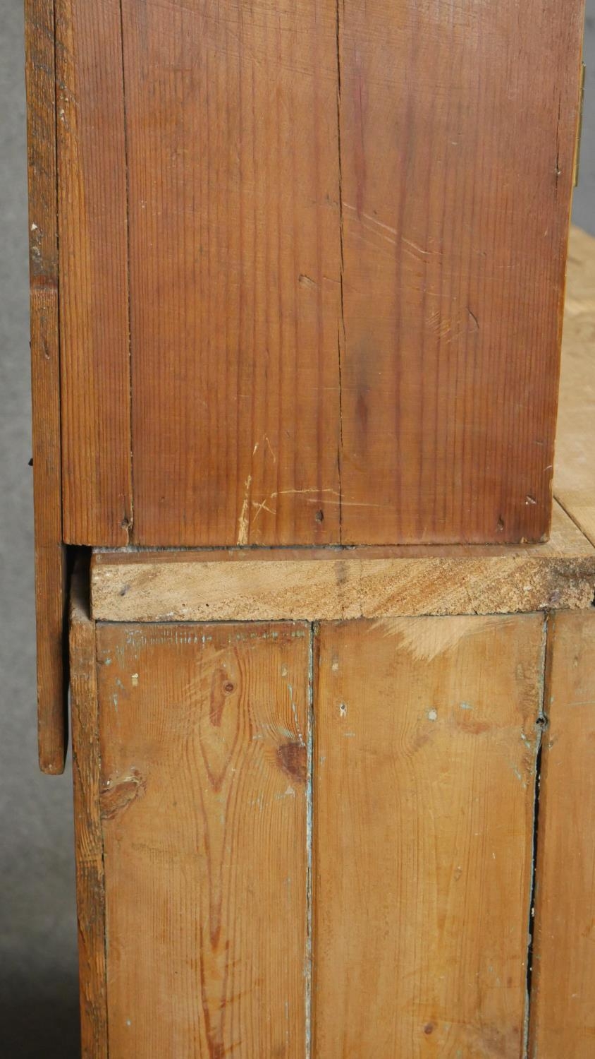 A vintage pine kitchen dresser with glazed upper section above drawers and cupboards. H.186 W.117 - Image 6 of 6