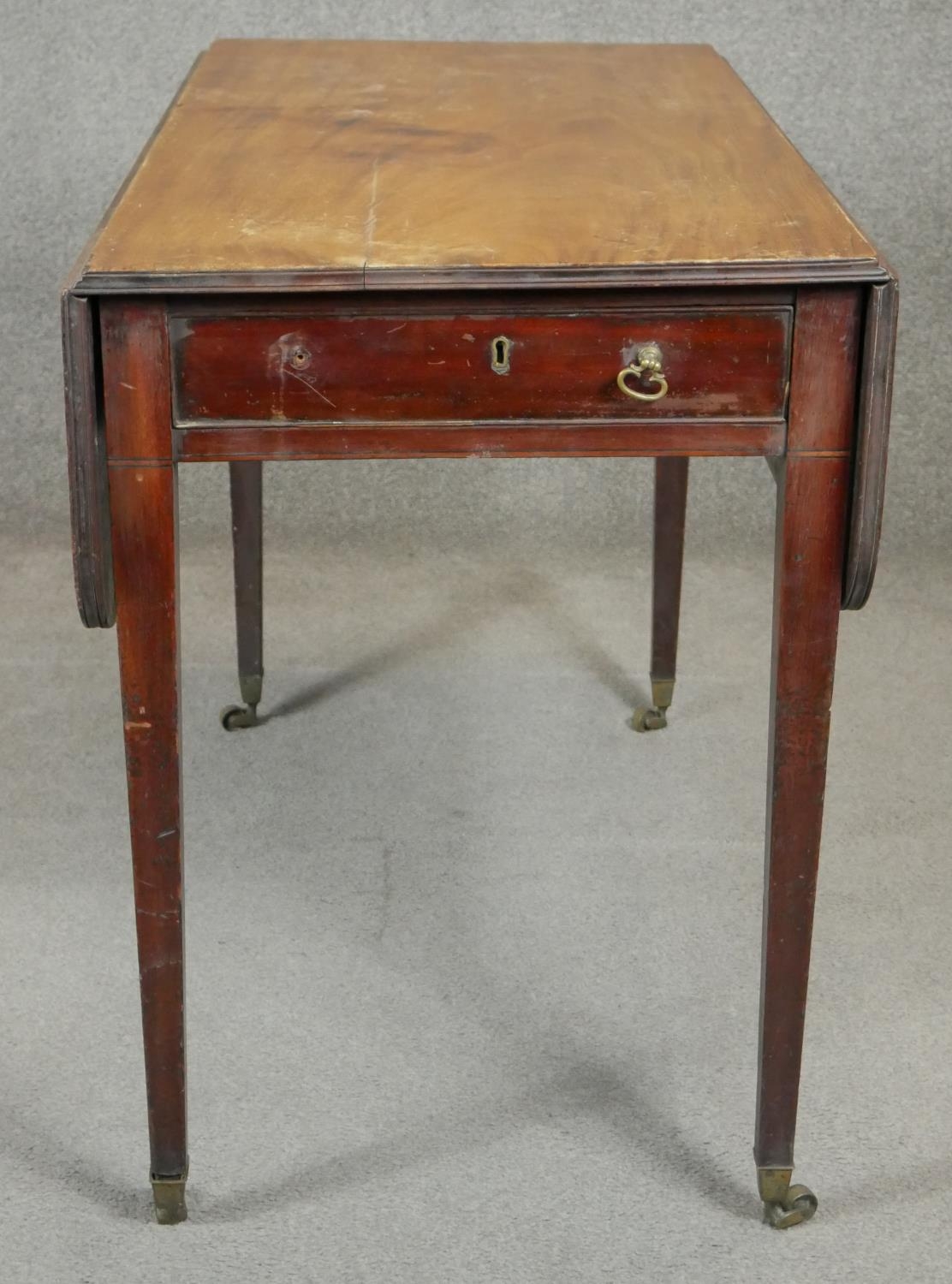 A 19th century mahogany, satinwood and ebony strung drop flap Pembroke table on square tapering - Image 3 of 6