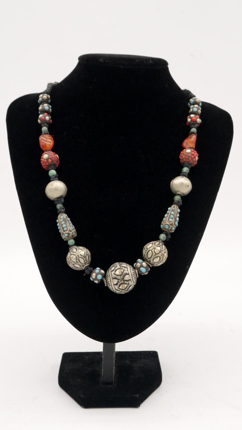 Three white metal and gemstone necklaces. One comprised of hollow silver plated elliptical beads - Image 3 of 5