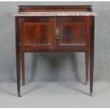 An Edwardian mahogany and satinwood strung marble topped washstand. H84 W76 D47cm