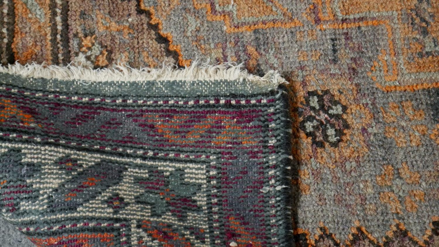 A Hamadan rug along with a kelim. H.187 W.102cm - Image 4 of 7