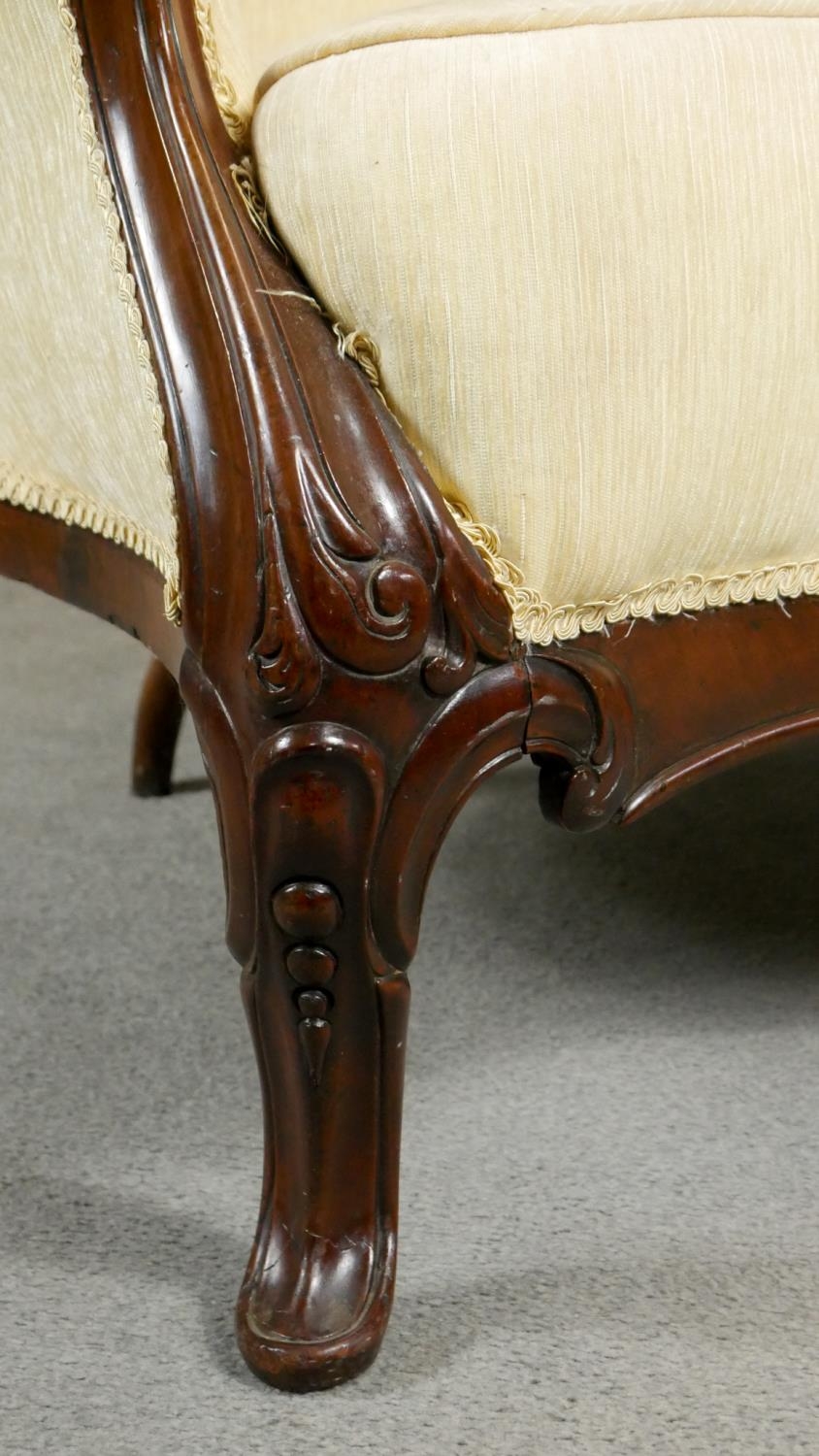 A 19th century mahogany sofa in carved and shaped frame on cabriole supports. H.100 W.156 D.70cm - Image 3 of 4