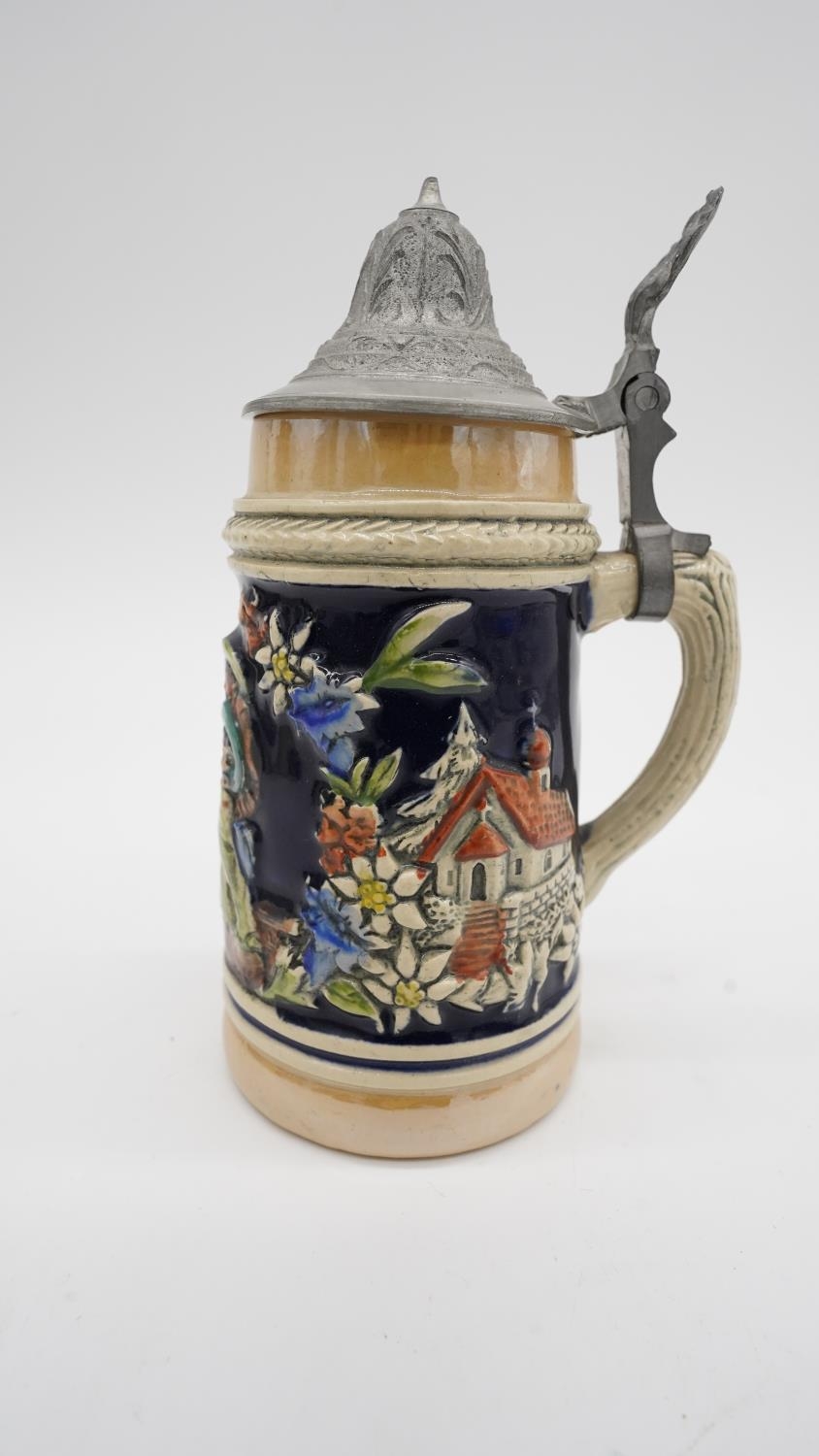 A collection German salt glaze steins in various sizes along with a Crown Ducal Harmony Guinness - Image 6 of 31