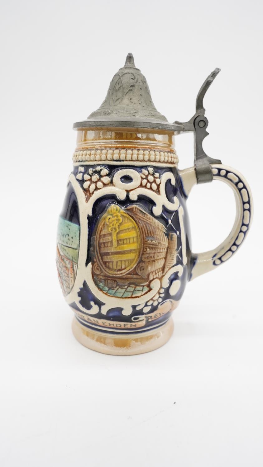 A collection German salt glaze steins in various sizes along with a Crown Ducal Harmony Guinness - Image 30 of 31