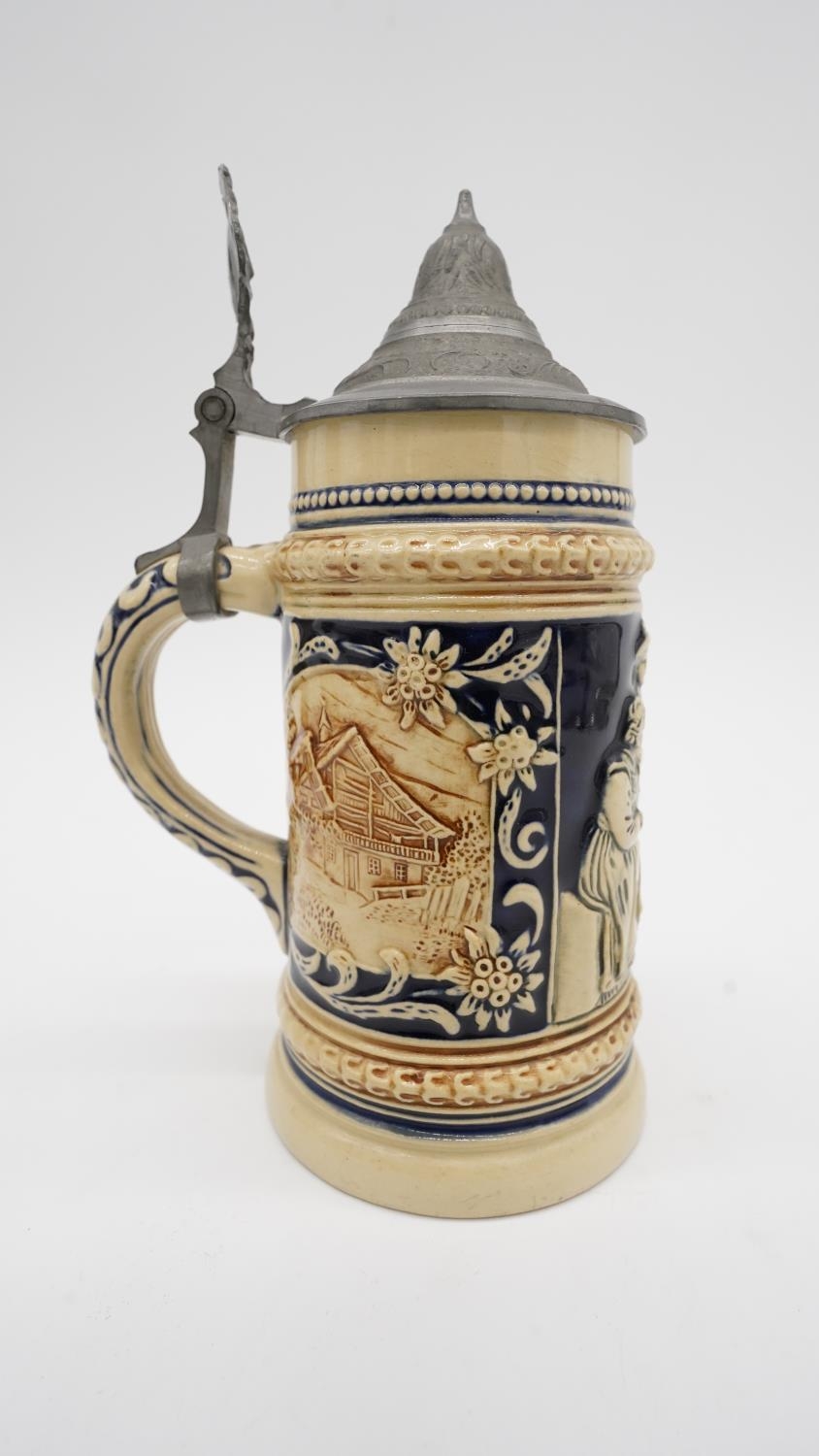 A collection German salt glaze steins in various sizes along with a Crown Ducal Harmony Guinness - Image 15 of 31