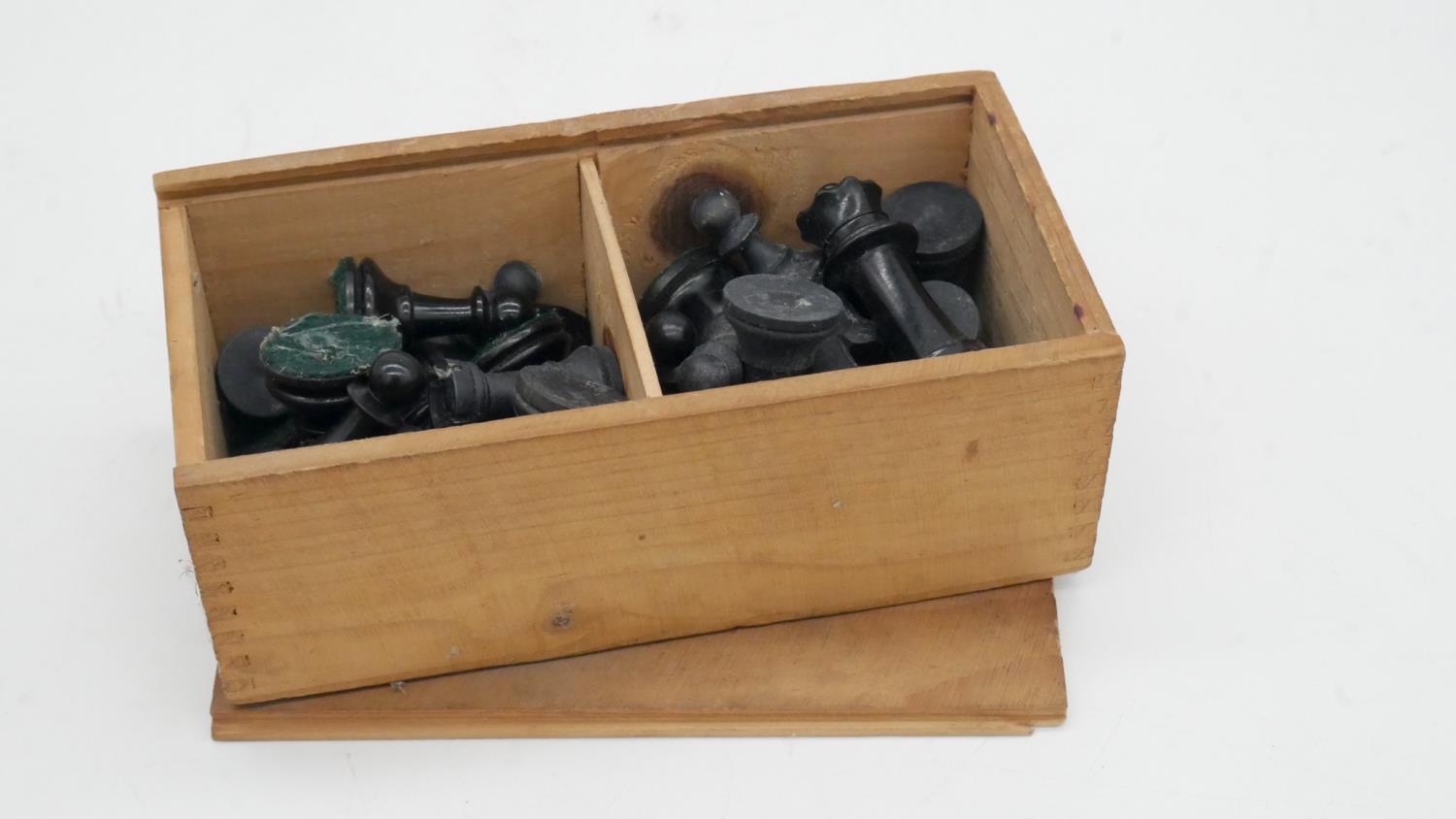 Three antique and vintage wooden boxed game sets. Two chess sets, one Staunton style pieces with - Image 4 of 5