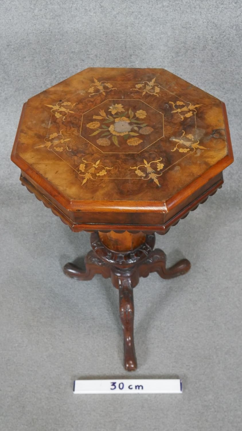 A Victorian walnut trumpet form work table with floral inlaid top and fitted interior. h72 d47 - Image 3 of 5