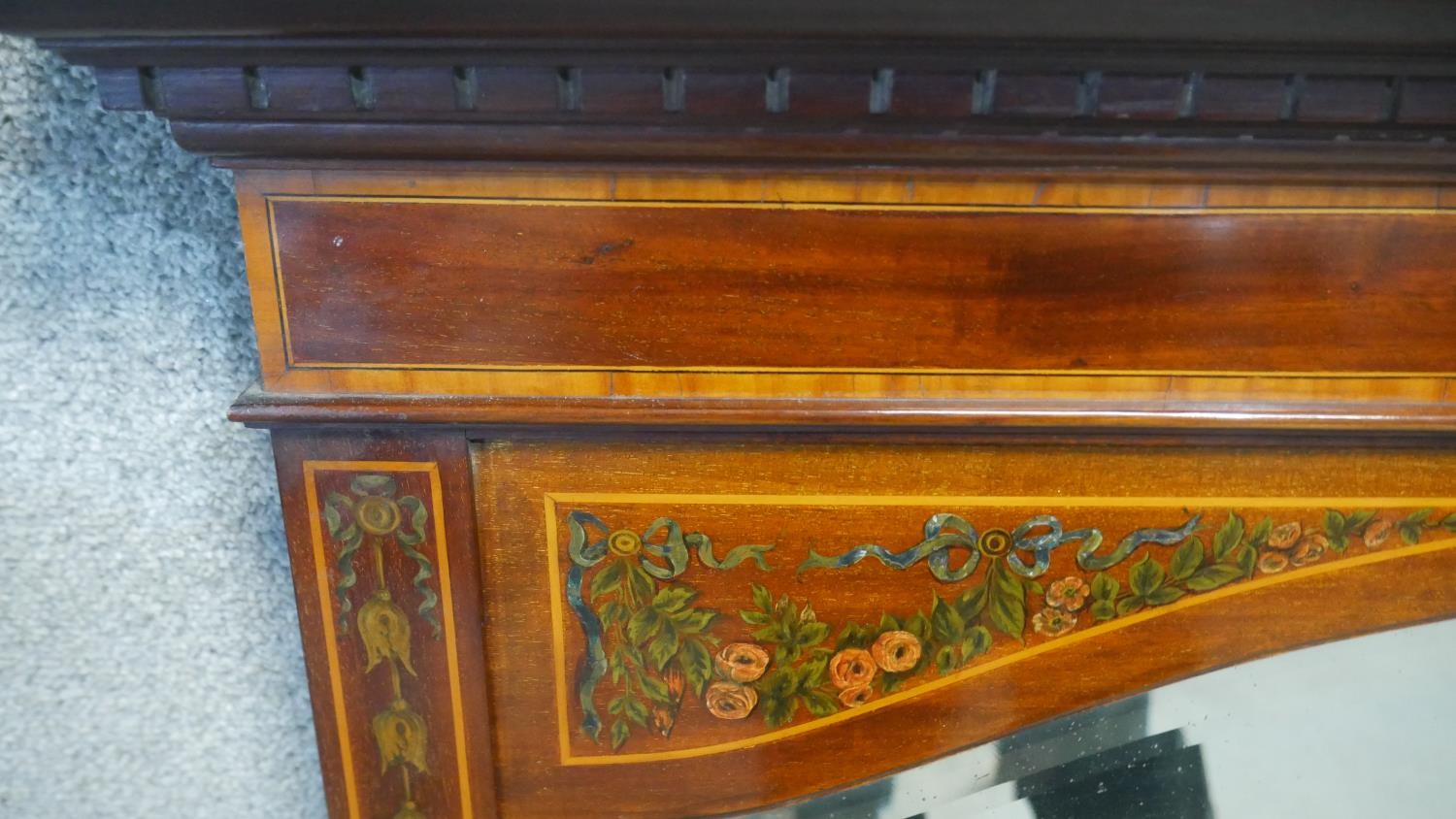 An Edwardian mahogany and satinwood inlaid overmantel mirror with hand painted ribbon, swag and - Image 3 of 5