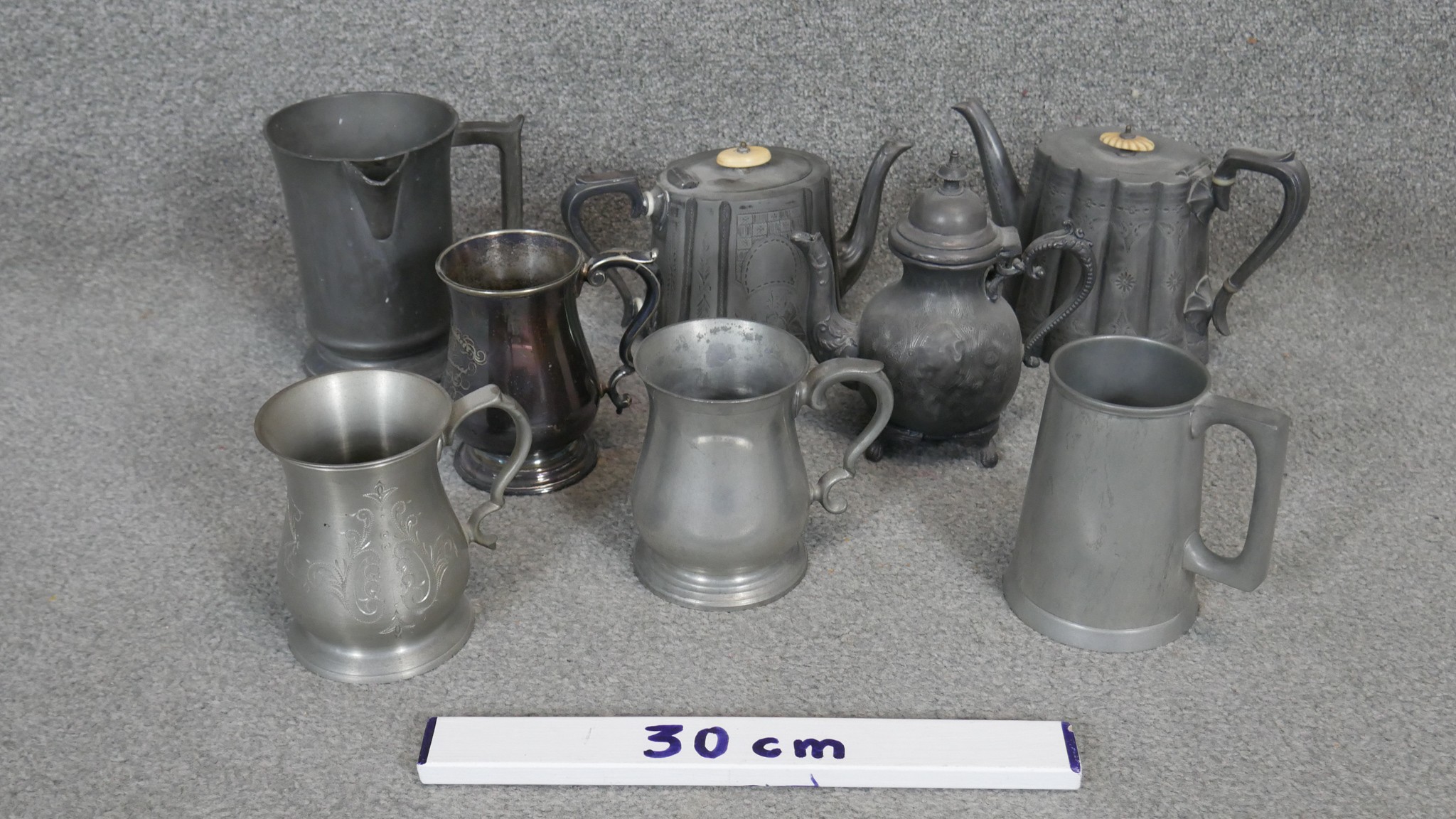 A miscellaneous collection of 19th century pewter and silver plated ware. - Image 2 of 5