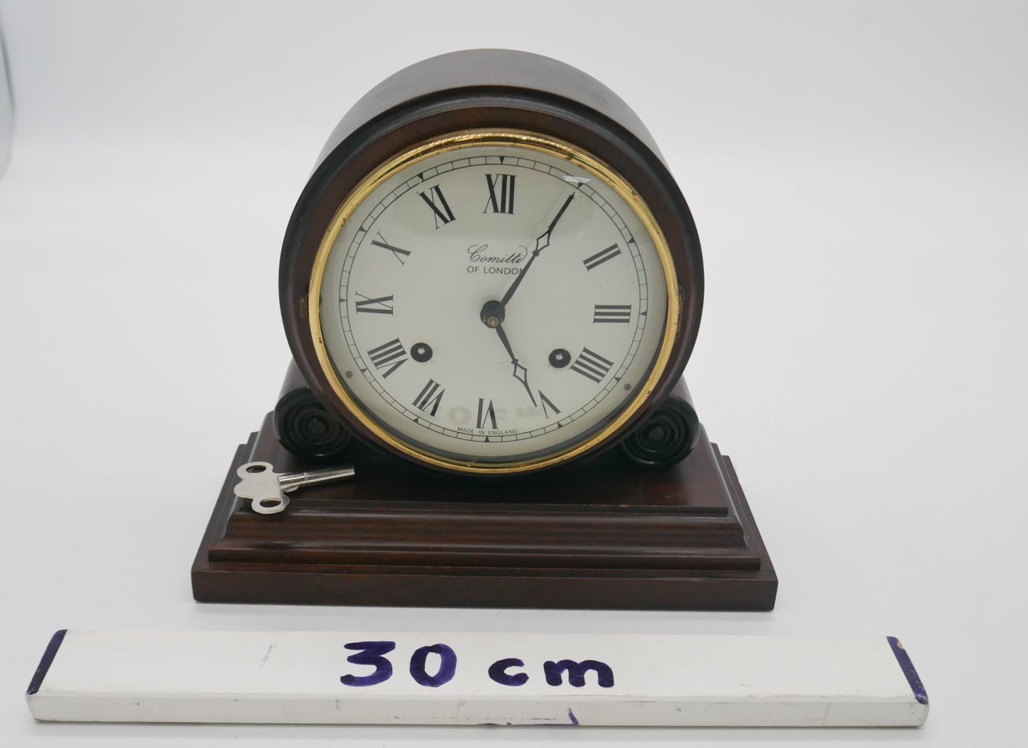 A mahogany vintage mantle clock by Comitti of London, white enamel dial with black Roman numerals. - Image 2 of 4
