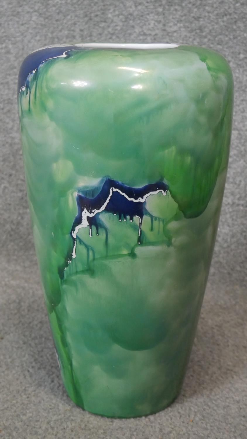 A collection of glass and porcelain. Including a large red Murano glass vase on clear stem, a - Image 3 of 5