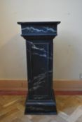 A painted faux marble pedestal. H.95 W.38 D.38cm