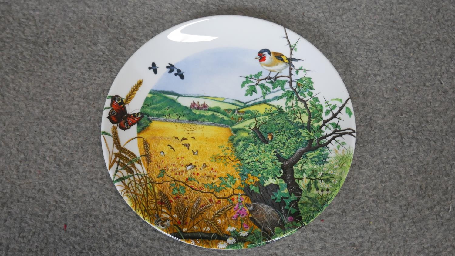 A collection of nine Wedgwood tranfer design with added hand painted details collectors plates. - Image 8 of 14