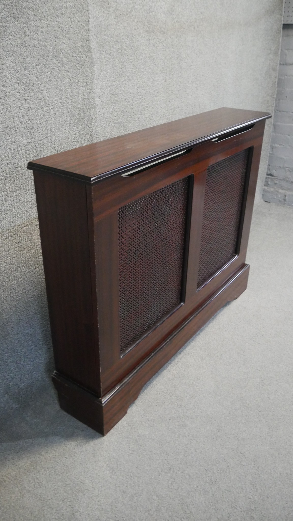 A contemporary stained teak radiator cover. H.87 W.110 D.23 CM - Image 3 of 4