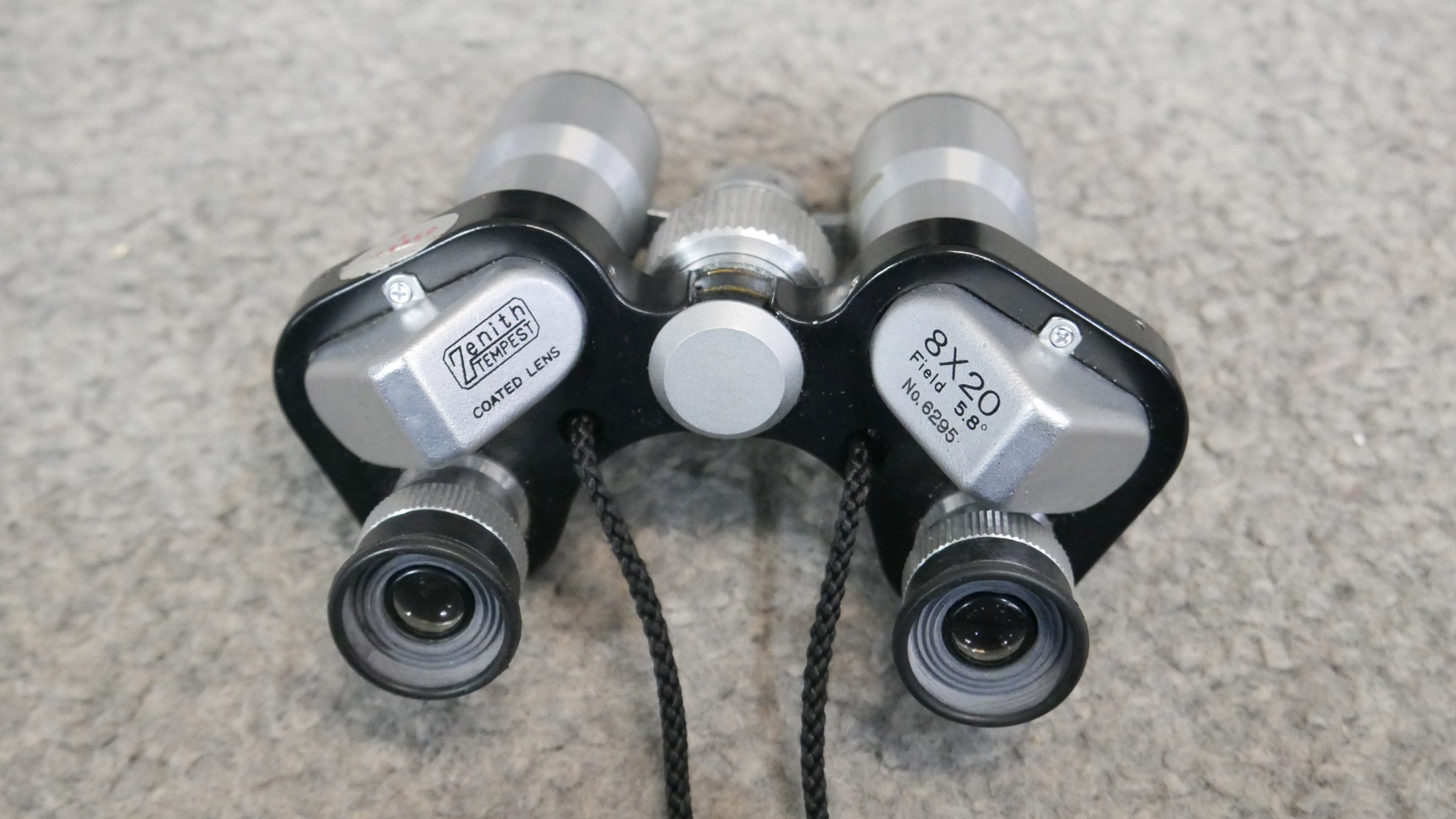 Two sets of binoculars and a pair of opera glasses. A cased set of Asahi Pentax prism coated - Image 5 of 8