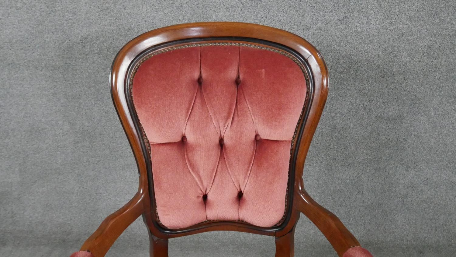 A pair of Continental style armchairs in buttoned velour upholstery on cabriole supports. - Image 3 of 5