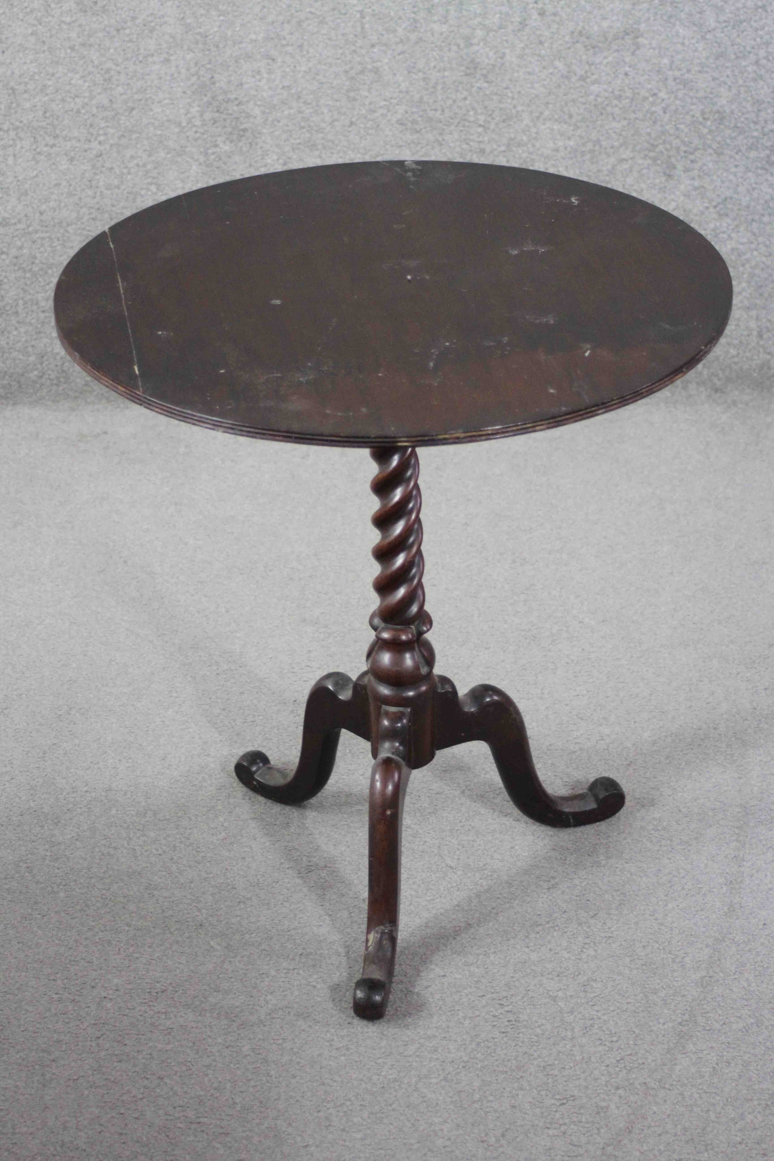 A 19th century mahogany occasional table on spiral twist cabriole supports. H.70 Diam. 62 cm - Image 3 of 5