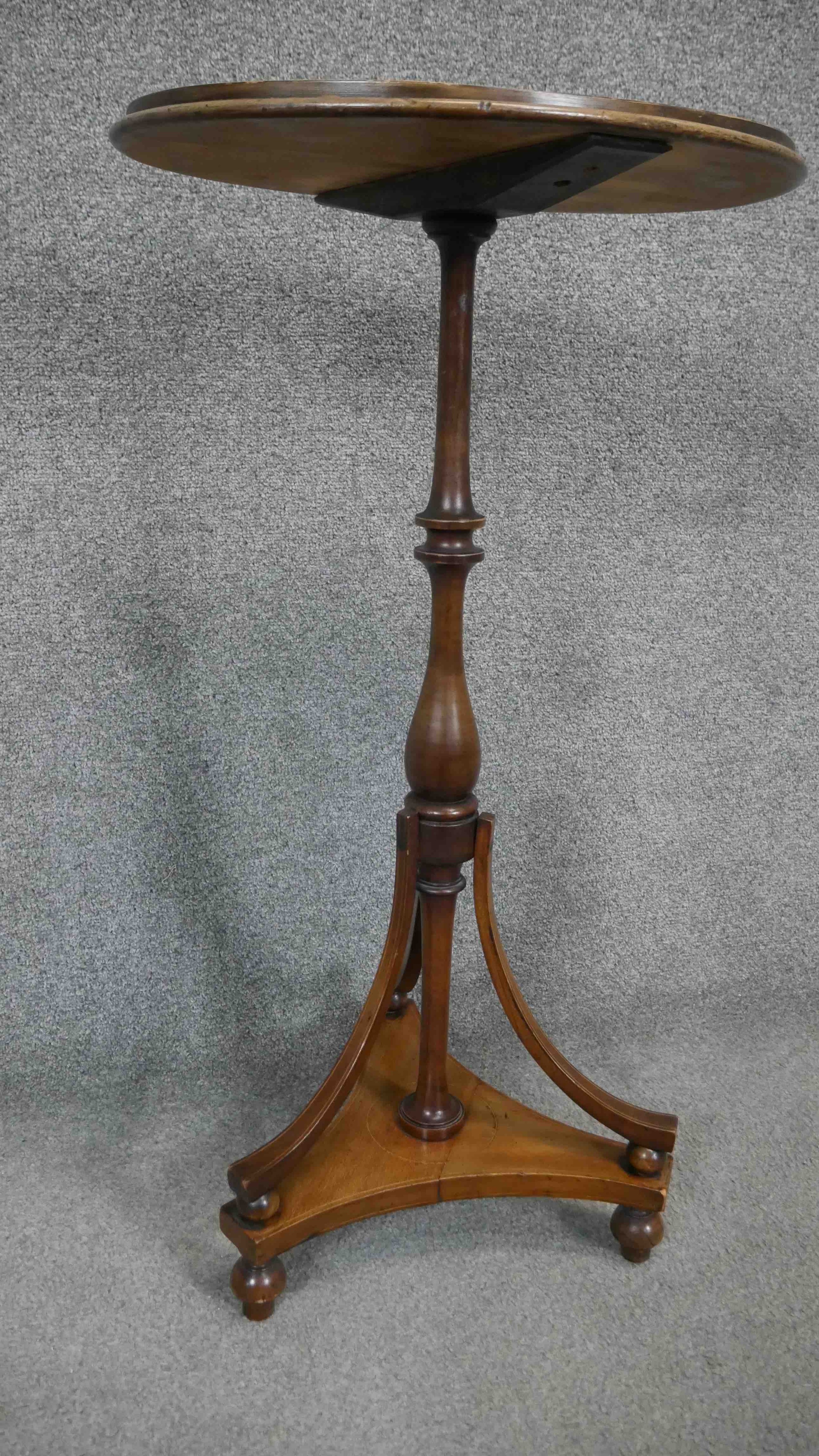 A 19th century mahogany and satinwood strung Empire style lamp table table with central inlaid fan - Image 3 of 4