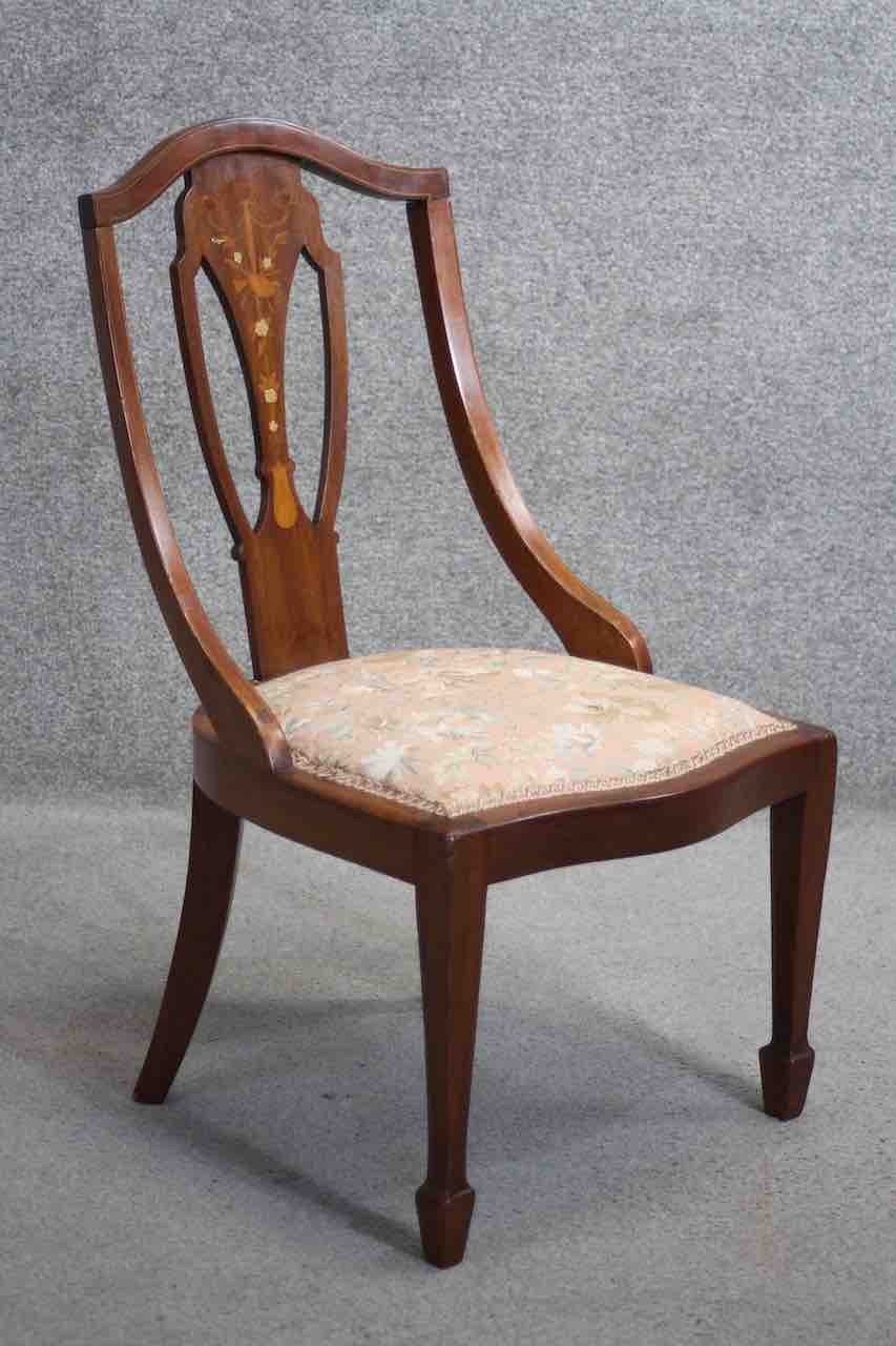 An Edwardian mahogany bedroom chair with scrolling ribbon and foliate inlay on tapering supports - Image 2 of 5