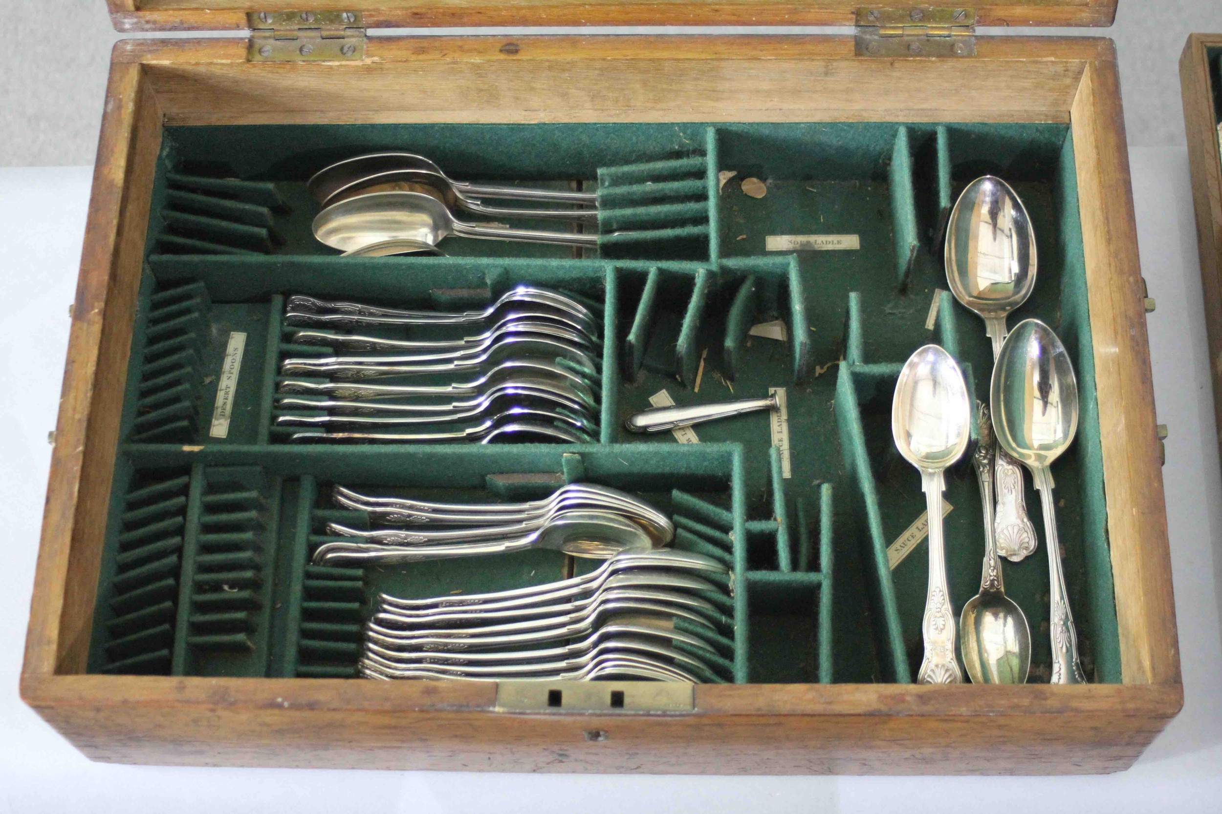 A Victorian ten person part canteen of silver plated cutlery, various makers such as Mappin & - Image 4 of 7