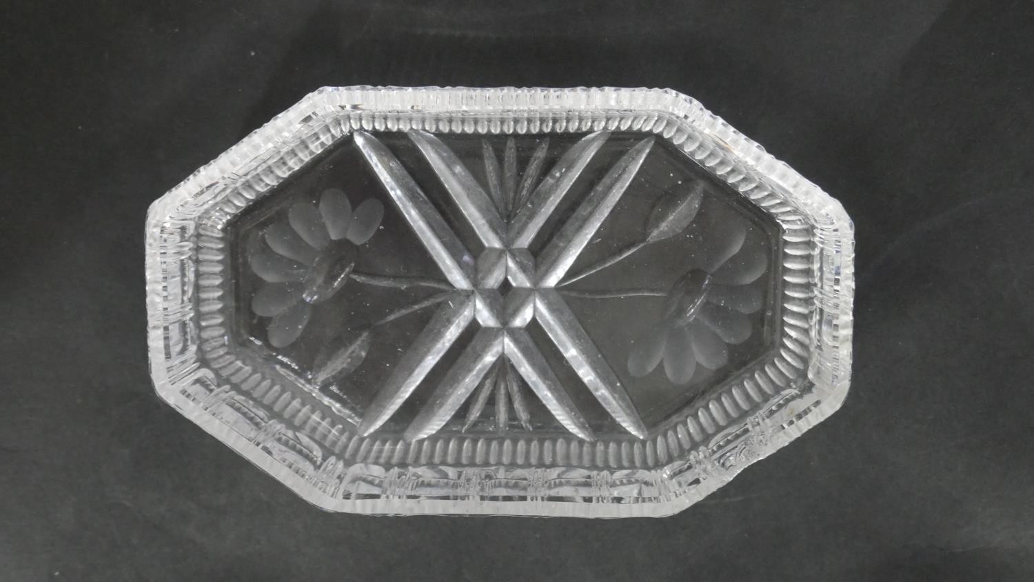 A collection of eight cut crystal pieces. Including a boat shaped crystal bowl, a lidded cut crystal - Image 4 of 6