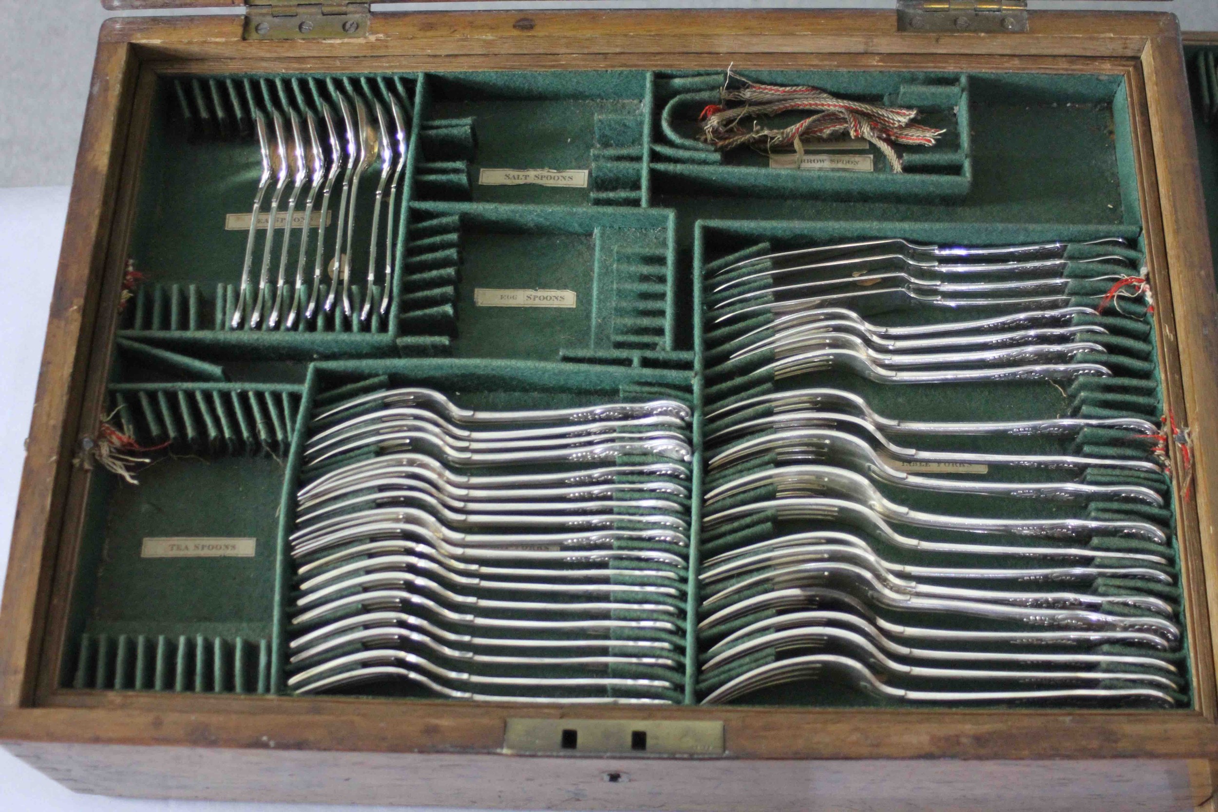 A Victorian ten person part canteen of silver plated cutlery, various makers such as Mappin & - Image 3 of 7