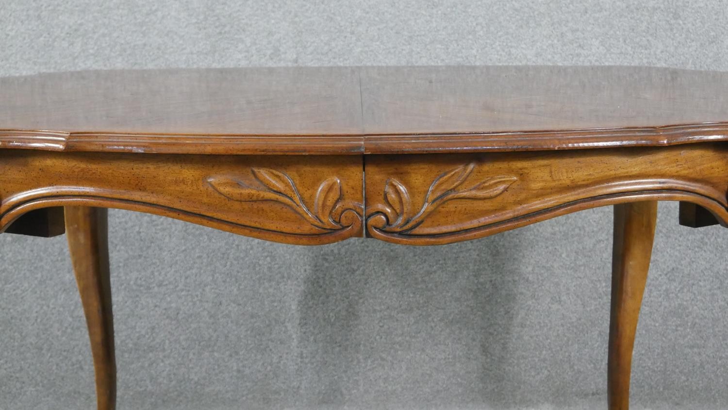 A French Provincial style walnut extending dining table with quarter veneered top and extra leaf - Image 2 of 7