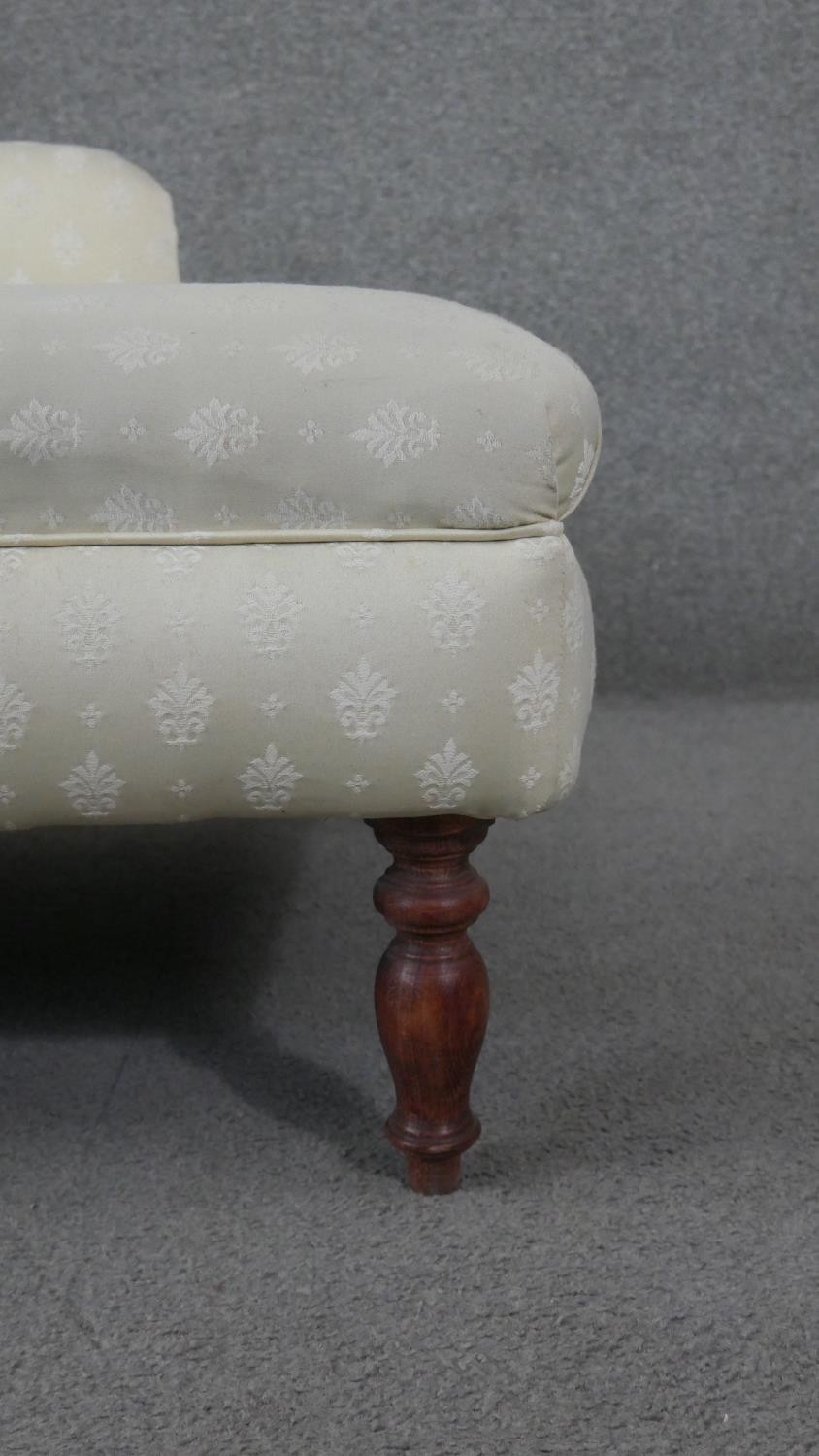 A Victorian style chaise in floral damask upholstery on turned baluster supports. H.80 W.142 D.66cm - Image 3 of 6