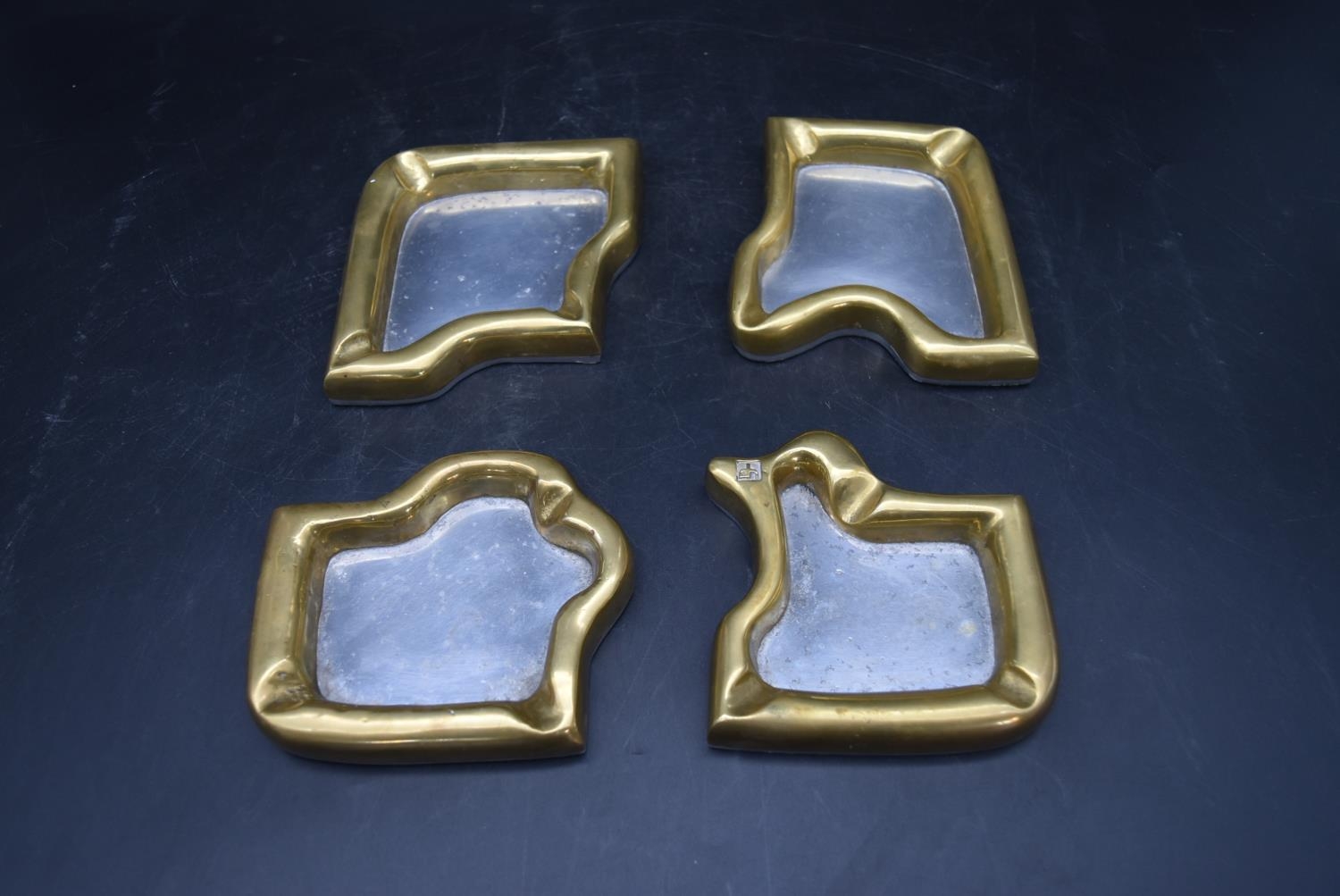 David Marshall - A set of four contemporary aluminium coasters with brass surround, handcrafted in a - Image 3 of 10