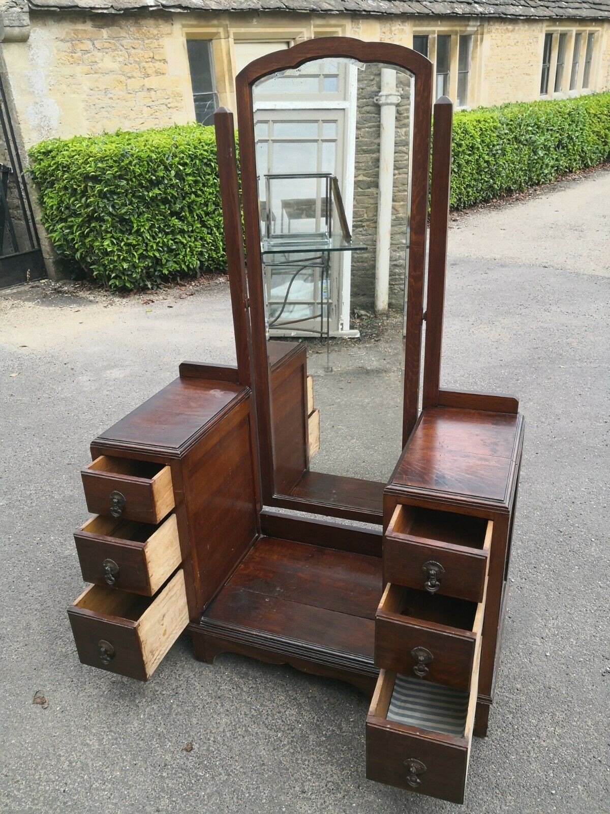 A mid century oak dressing table with central cheval style dressing mirror. H.162 W.110 D.48cm - Image 2 of 7