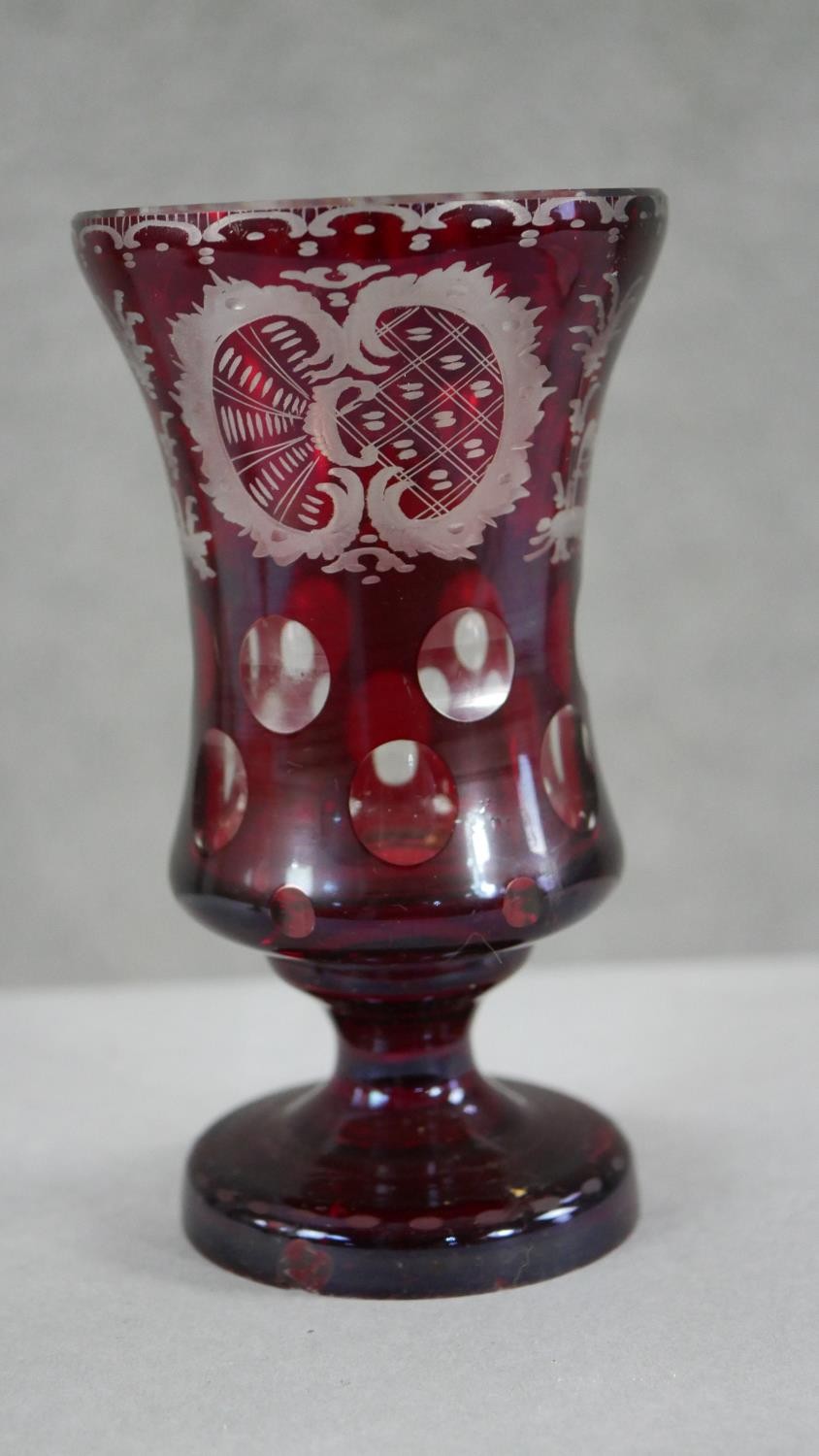 Two early 20th century Bohemian ruby cut to clear glass engraved goblets. One decorated with - Image 5 of 6