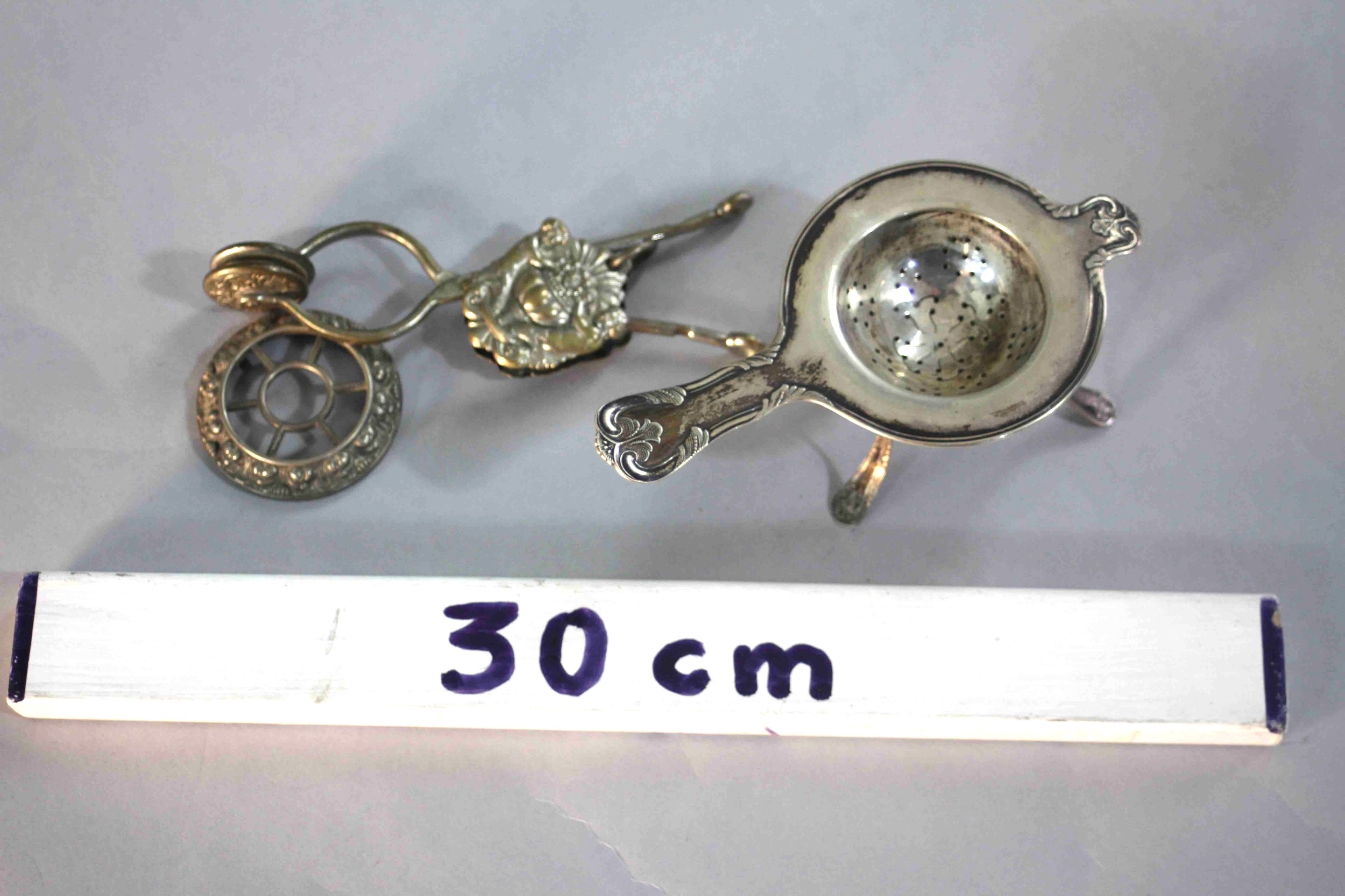 A Victorian silver plated skirt lifter with an urn and fruit design along with a Danish silver - Image 8 of 10
