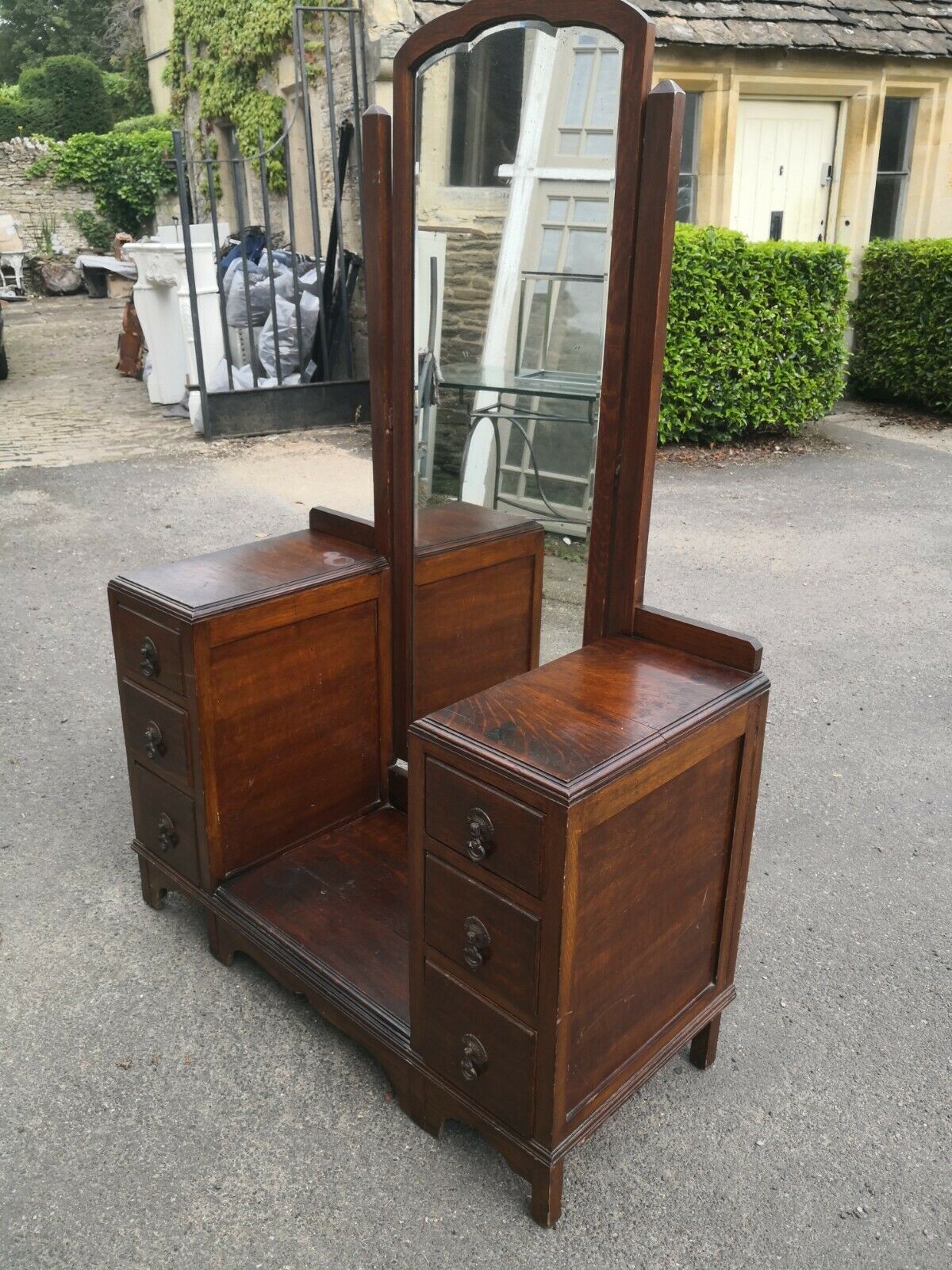 A mid century oak dressing table with central cheval style dressing mirror. H.162 W.110 D.48cm - Image 5 of 7