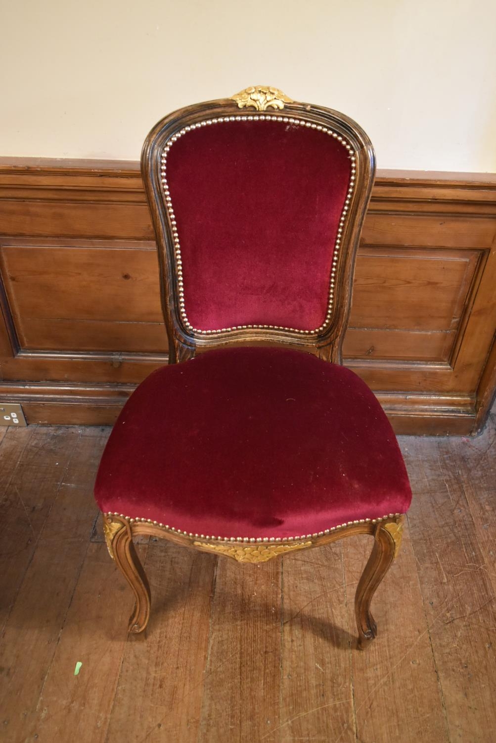 A set of four Louis XV style upholstered dining chairs. - Image 7 of 8