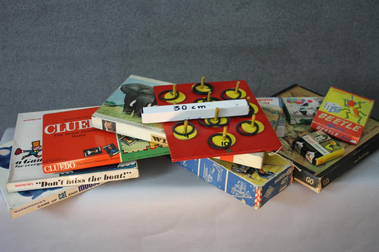 A collection of vintage toys and games. Including Cluedo, Beetle, Dont Miss the Boat, Go and a - Image 2 of 10