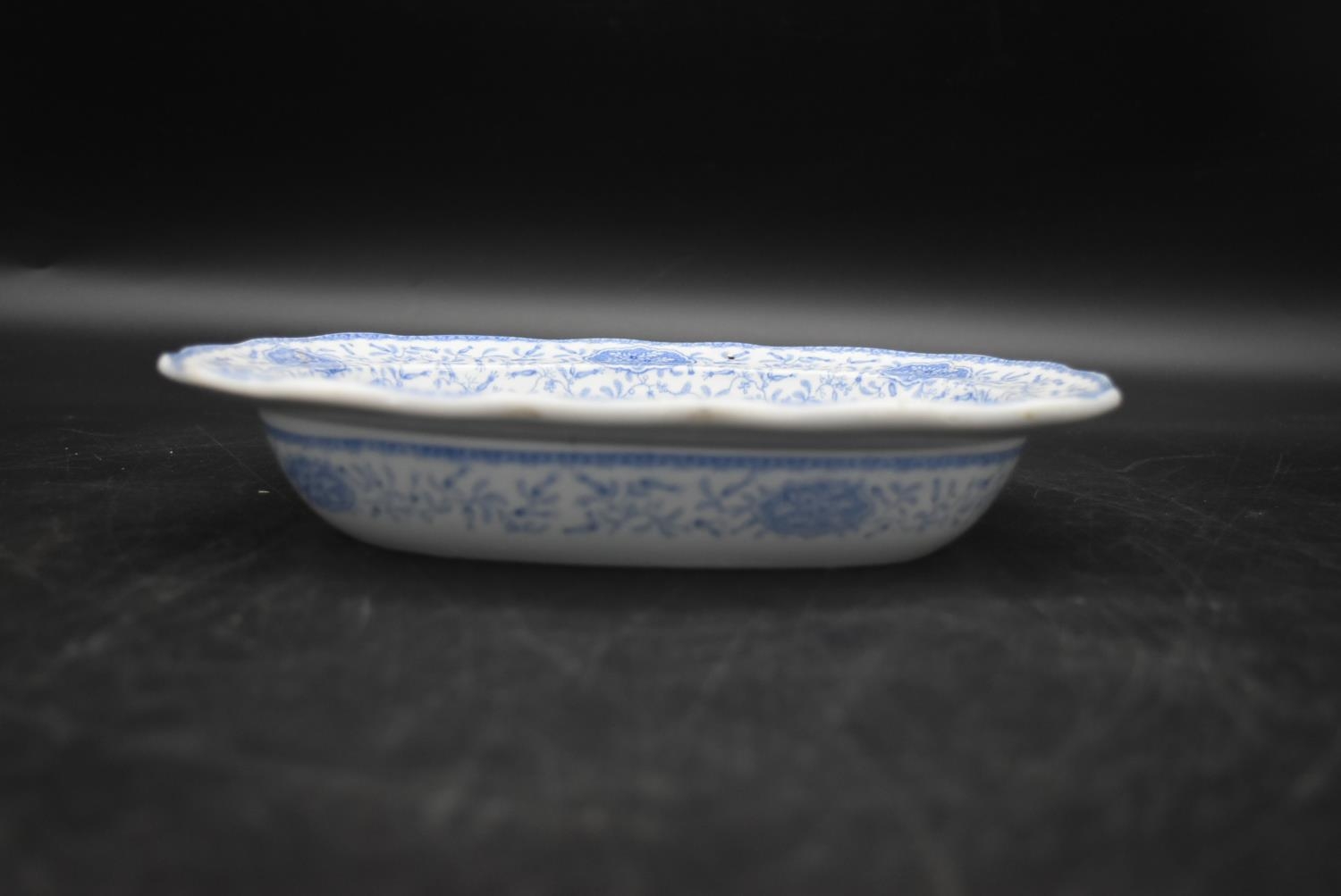 A set of three early 20th century Davenport serving bowls, 'Erica' decorated with foliate garden - Image 9 of 11