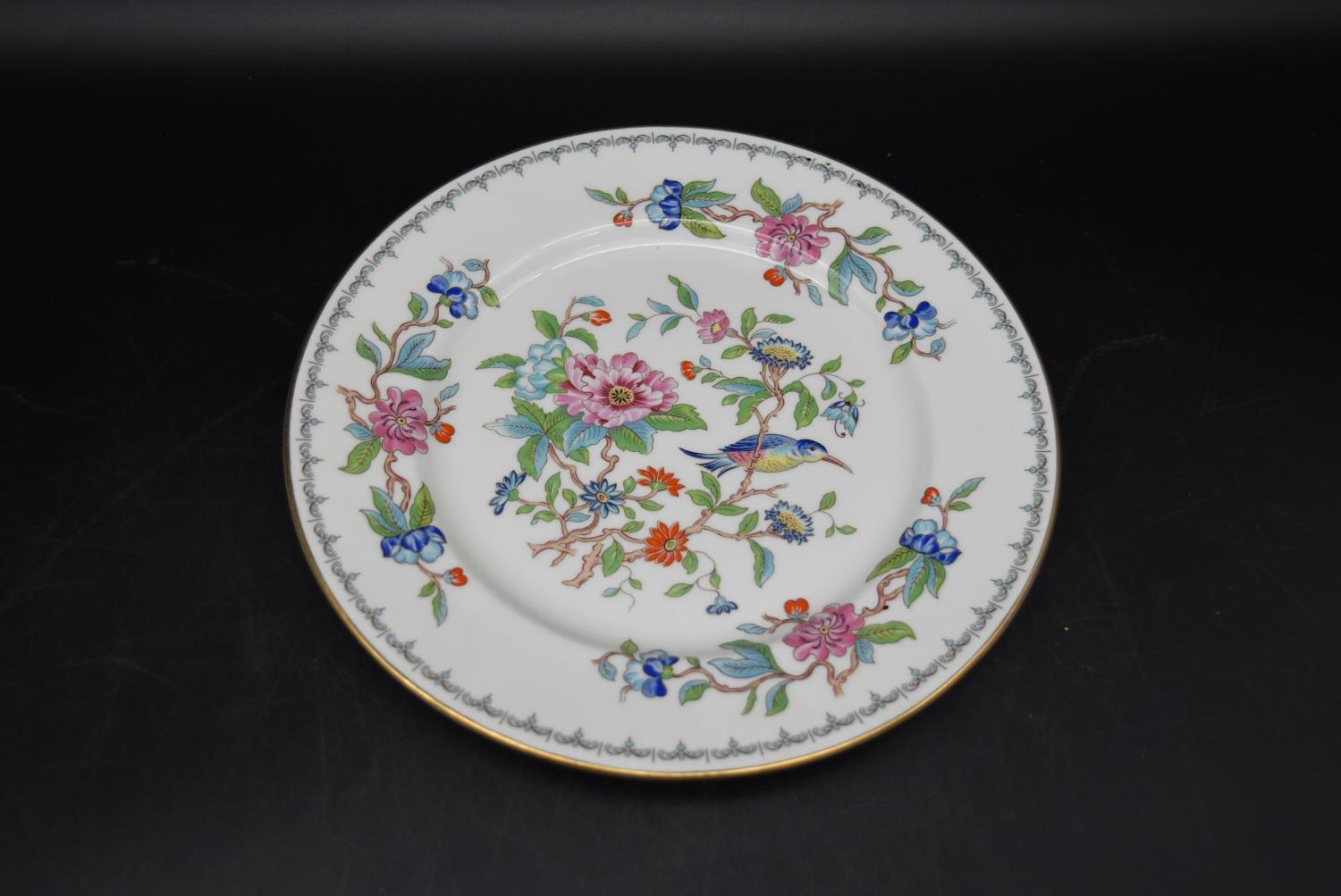 A collection of early 20th century chinaware. To include serving bowl, serving plate, two small - Image 7 of 12