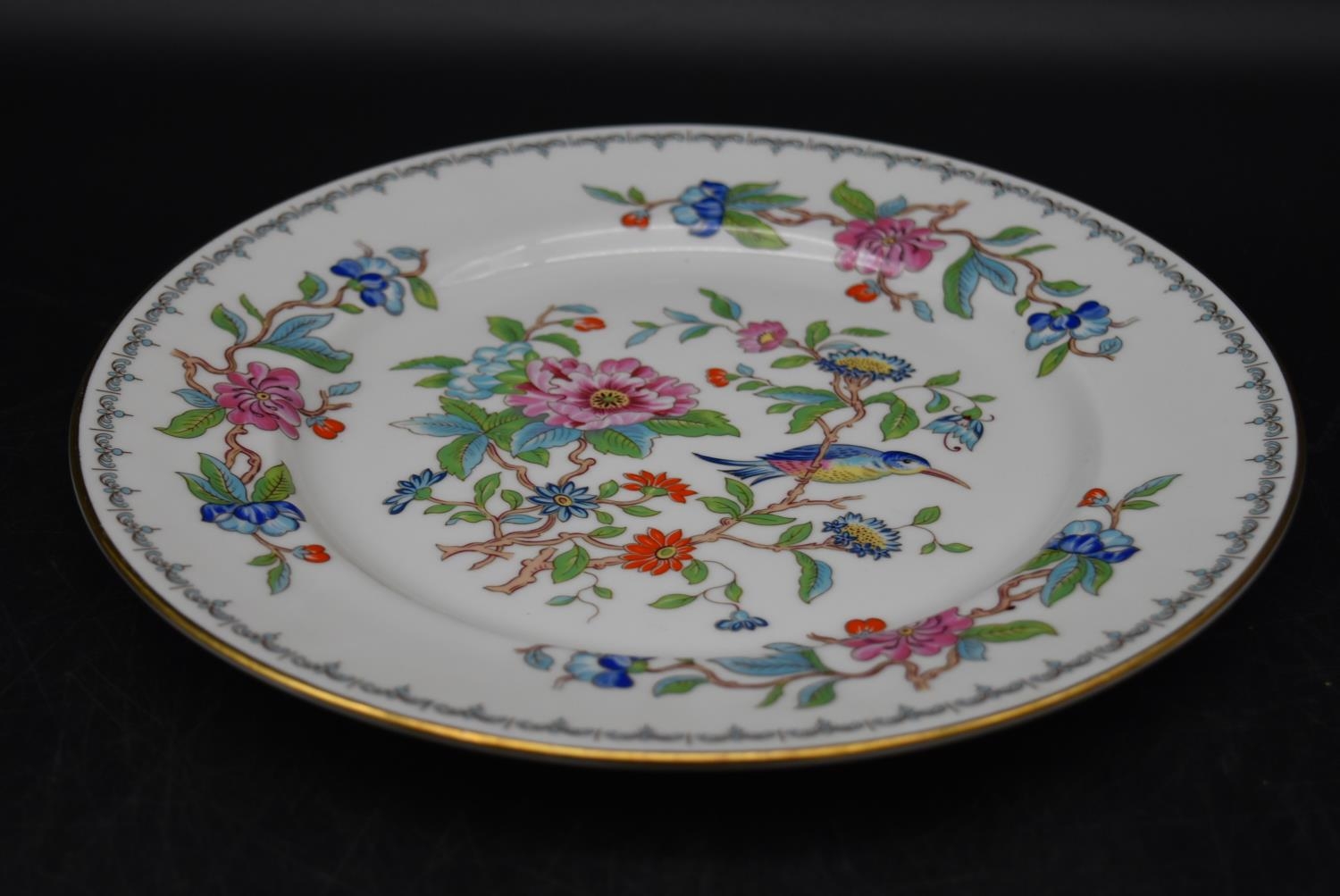 A collection of early 20th century chinaware. To include serving bowl, serving plate, two small - Image 6 of 12